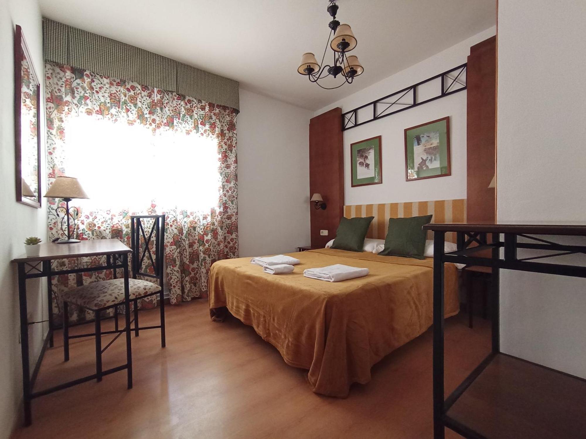 Hostal Rural Alto Tajo Poveda Poveda de la Sierra Esterno foto
