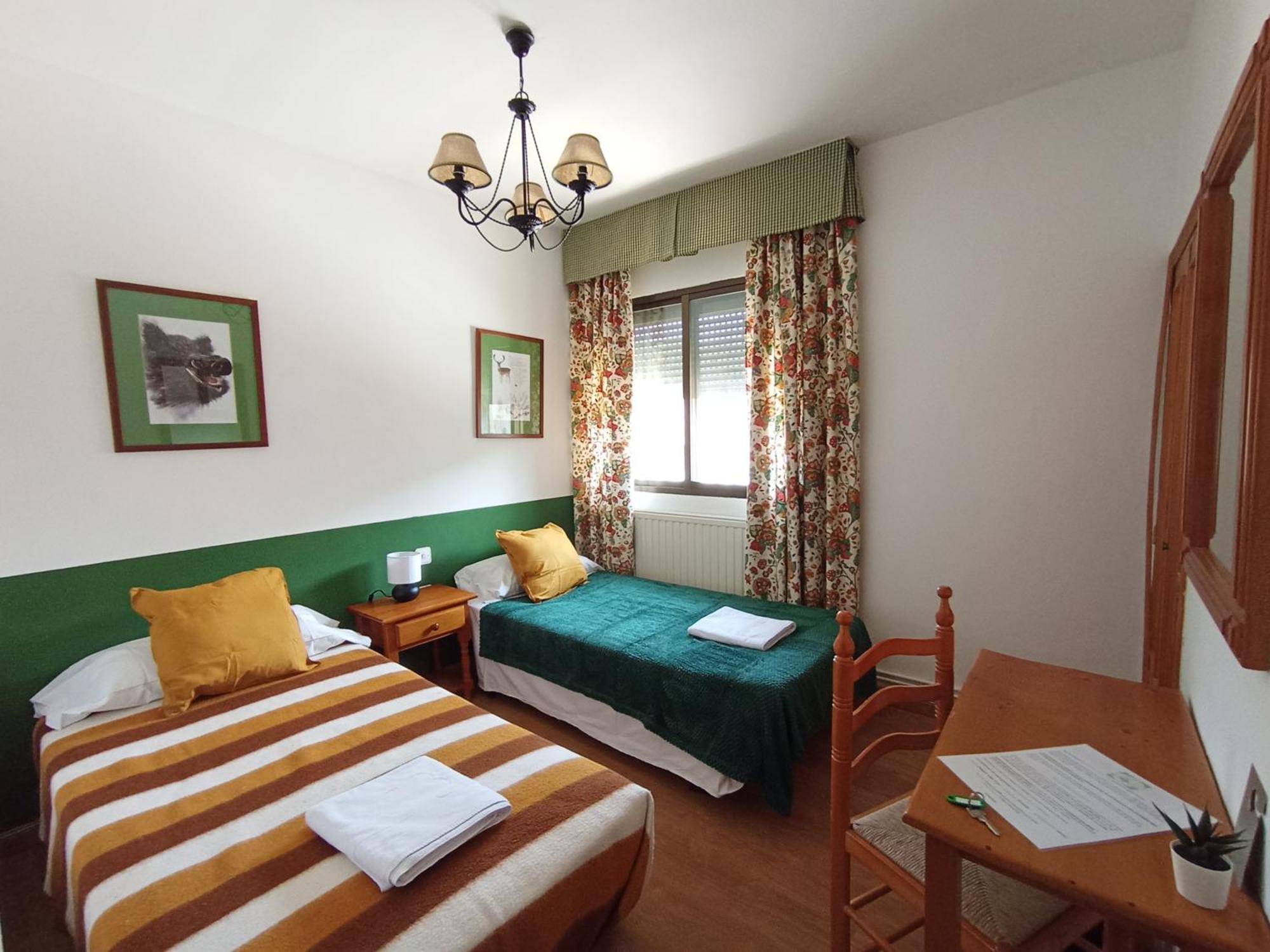 Hostal Rural Alto Tajo Poveda Poveda de la Sierra Esterno foto